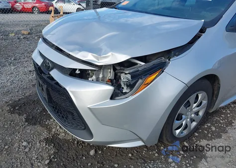 2021 Toyota Corolla Le z USA, uszkodzony, nr VIN 5YFEPMAE1MP166509